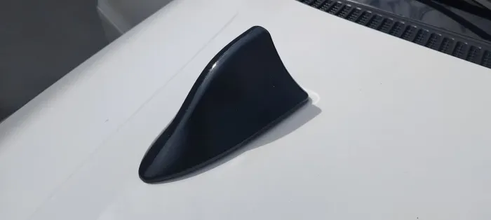 Vende se antena de carro de tubarão pra carro