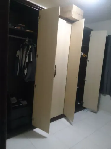 Guarda-roupa seis portas Grande