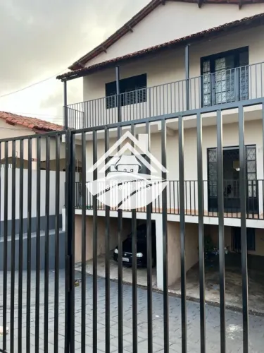 Casa / Sobrado para Locação em Araguaína, Setor Central, 2 dormitórios, 1 suíte, 2 banheir