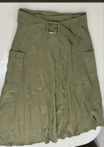 saia evasê zinzane verde militar