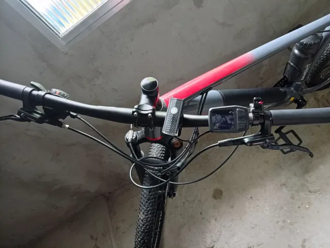 Vendo se uma bicicleta elétrica 