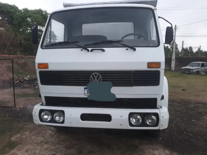 Caminhão basculante VW 11140 92