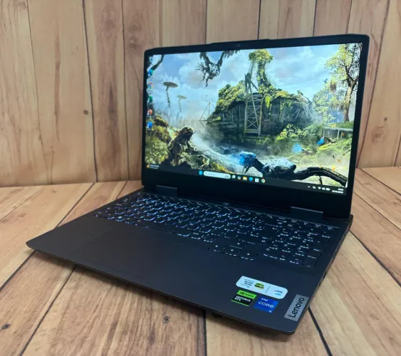 Notebook Gamer Lenovo LOQ i5 12ª Geração, 16GB RAM, SSD NVMe 512GB, RTX / Garantia 