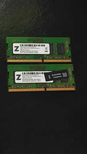 Duas memórias RAM DDR4 4GB 3200MHz para Notebook - SODIMM