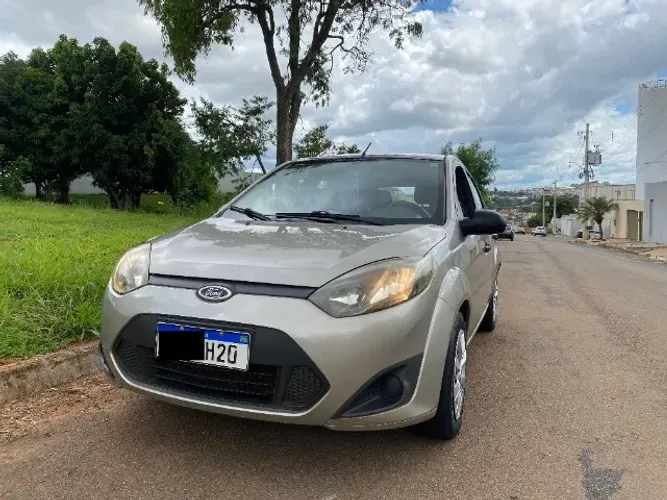 Ford Fiesta 1.0 8V Flex/class 1.0 8V Flex 5P 2011