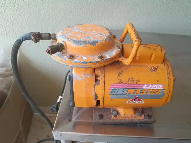 Compressor