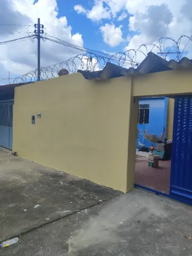 Casa de esquina no Setor Novo Horizonte