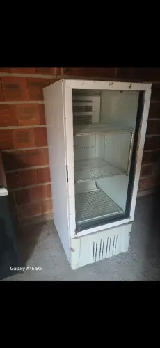 Freezer expositor