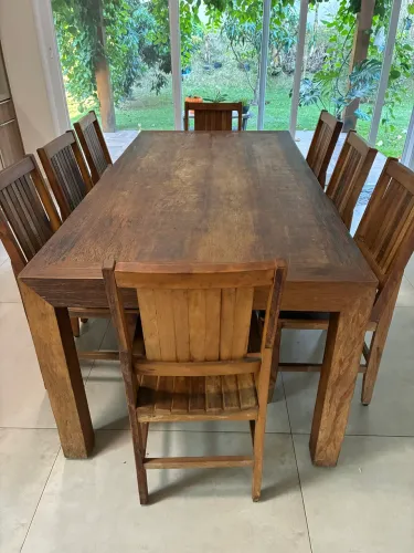 Mesa Peroba Rosa 2x1 8 cadeiras