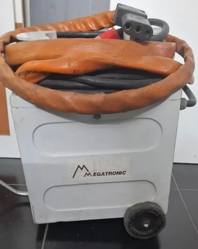 Fonte externa de solo para aeronaves F.A.M 450A