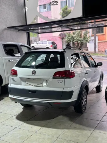 Fiat Palio Weekend Trekking 1.6 Flex 16V 5P 2013