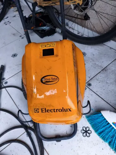 Lavadora Alta Pressão Wap Eletrolux Electra 1600L 220v
