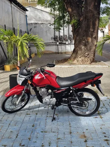 Vende se moto 10.500