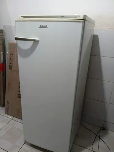 Geladeira DAKO 110v