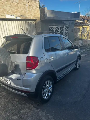 Volkswagen Crossfox 1.6 MI Total Flex 8V 5P 2013