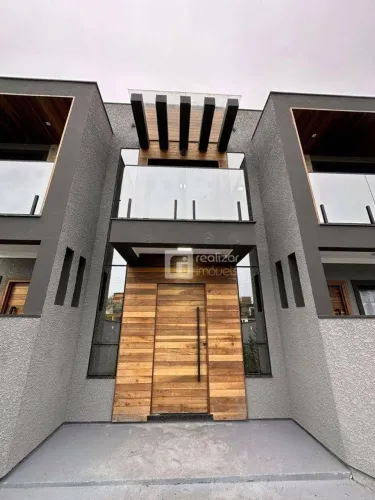 Sobrado Residencial à venda, Ingleses do Rio Vermelho, Florianópolis - SO0004.