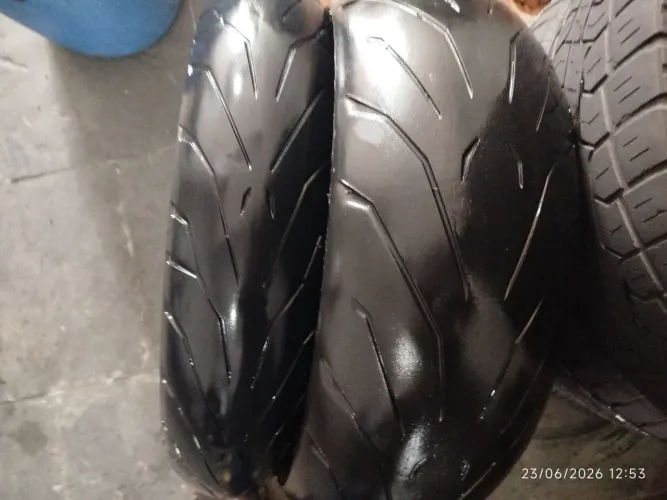 pneus moto semi novo