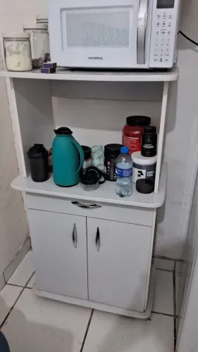 Armário pequeno