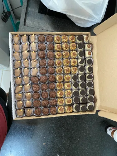 Bolos e doces para festa
