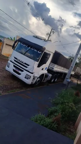 Iveco 460 automático trucado 