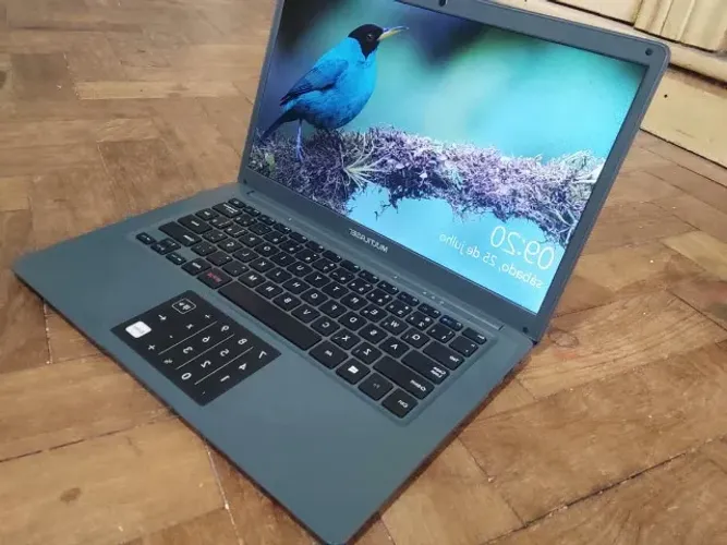 Notebook Multilaser usado, em bom estado de funcionamento