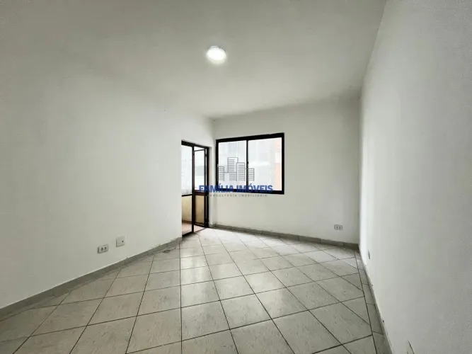 Apartamento à venda 1 quarto com Sacada no Gonzaga - Santos/SP