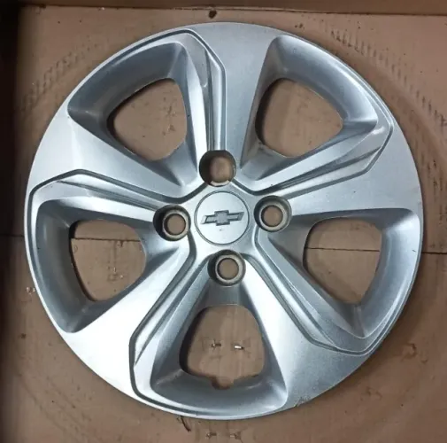 Caloras aro 14 Gm Chevrolet Onix original usadas 
