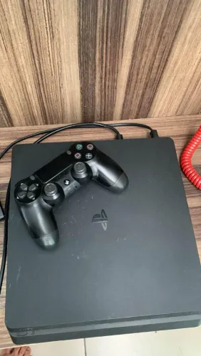 PS4 SLIM 1 TB