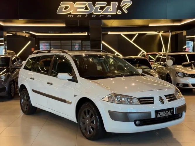 Renault Megane Grand Tour Dynam. Hi-flex 1.6 16V 2013