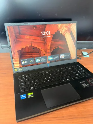 Notebook Acer Nitro V15 Gamer - RTX 5050 (NOVO)