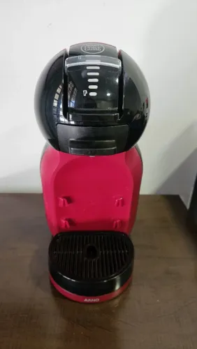 Cafeteira Arno Dolce Gusto