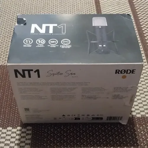 Microfone Rode NT1 Signature Series Black