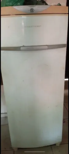 Geladeira é máquina de lavar