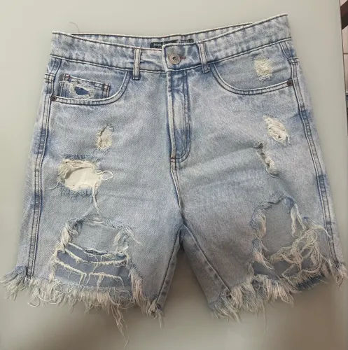 bermuda jeans destroyed Pool Jeans- Tamanho P