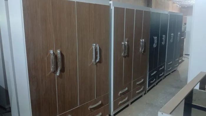 Vende-se Guarda roupa entrega grátis pra zona norte, São Gonçalo, Extremoz. 