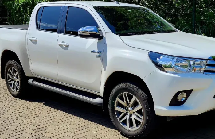 Toyota Hilux CD SRV 4X2 2.7 Flex 16V Aut. 2017