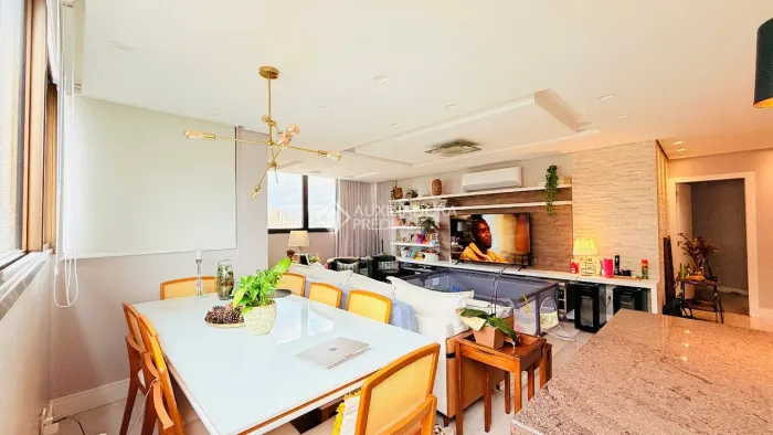 Amplo Apartamento 3 dormitórios, 2 vagas, na Boa Vista