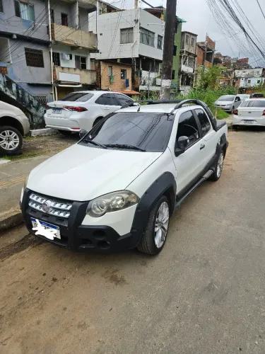 Fiat Strada Adventure1.8/ 1.8 Locker Flex CD 2013