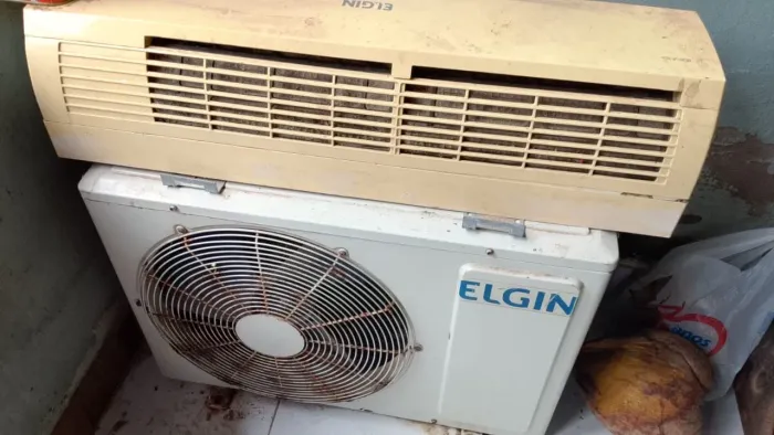 VENDO AR CONDICIONADO