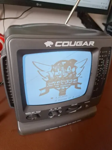TV Cougar 5,5" - Preto e Branco