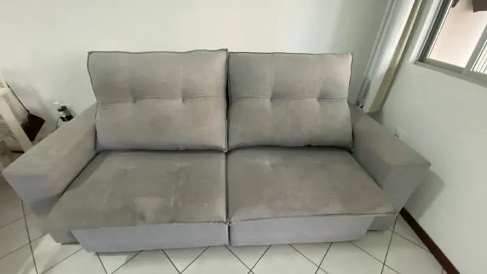 Sofá retrátil cinza 2,30