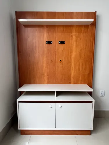 Painel para TV com Rack em excelente estado!