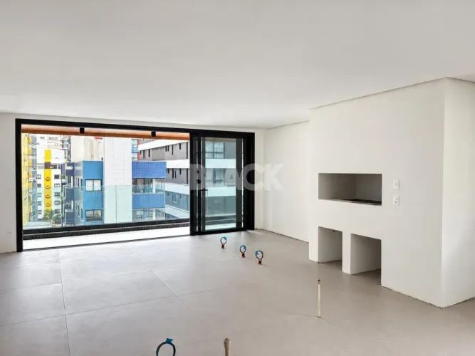 Apartamento de alto padrão | Quatro Praças em Torres - RS
