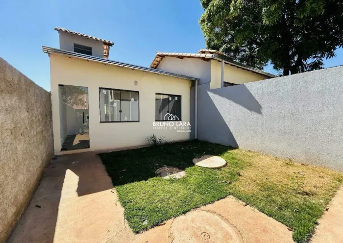 Casa à venda, 2 quartos, 2 vagas, Planalto - São Joaquim de Bicas/MG