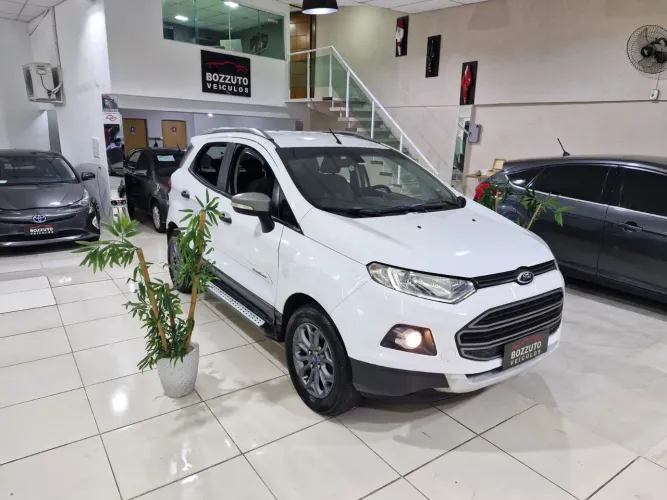 Ford Ecosport Freestyle 1.6 16V Flex 5P 2013
