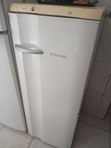 Geladeira eletrolux