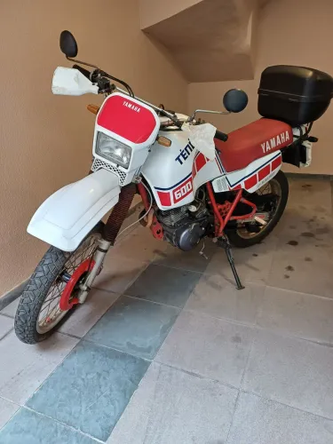 Yamaha XT600Z Tenere 1989