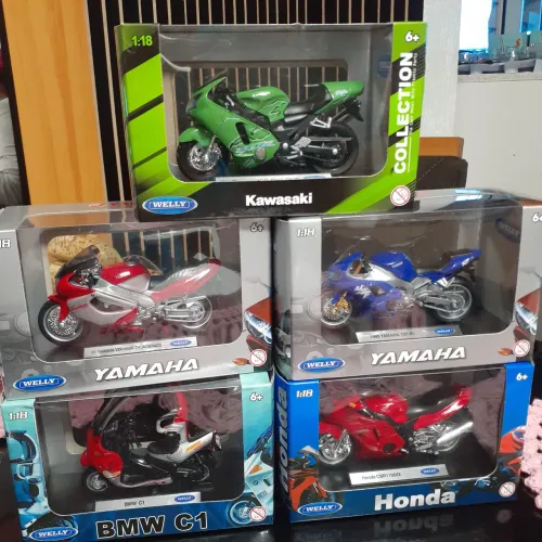 Moto em miniatura
