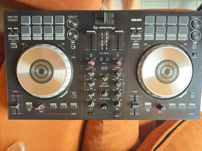 Controladora Pioneer DDJ SB3 