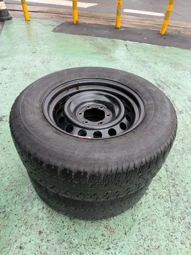 Estepe Hilux roda e pneu aro 17 original !